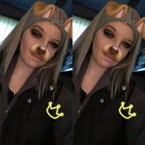 Meet your Posher, Kaitlyn